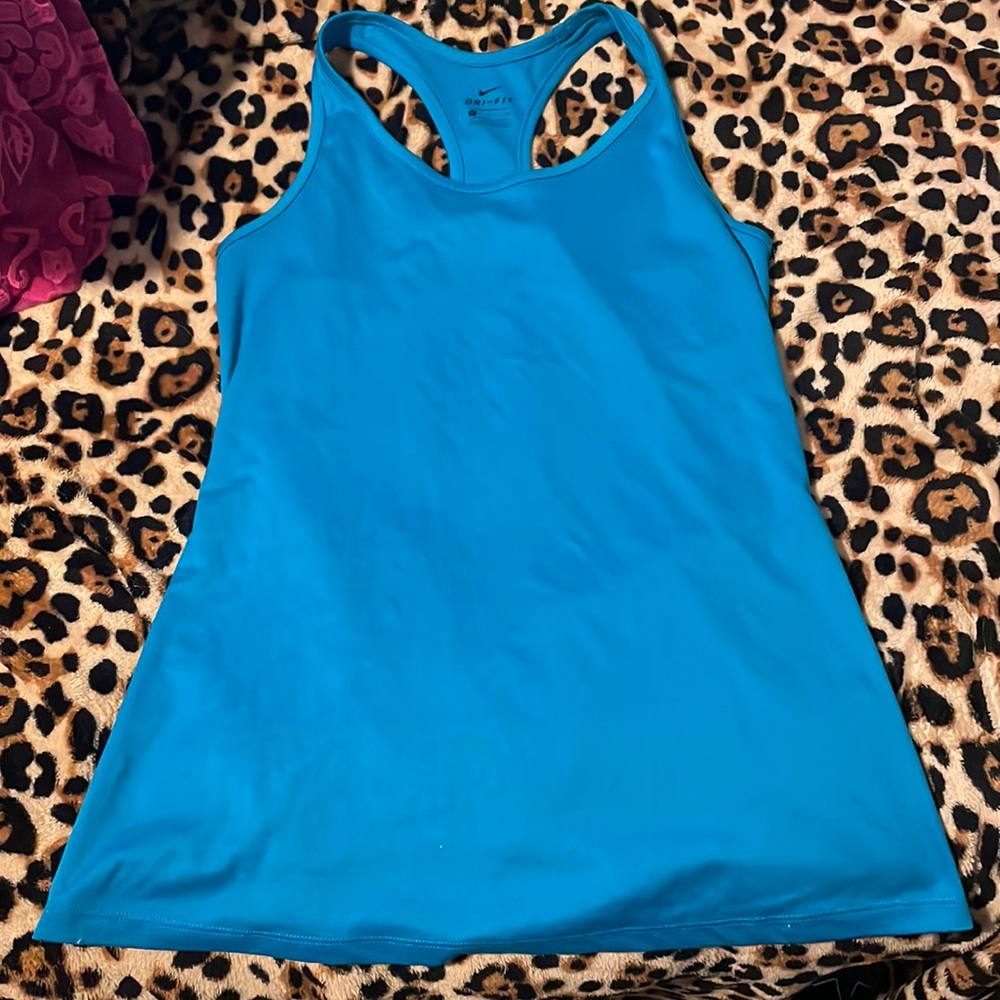 Nike tank